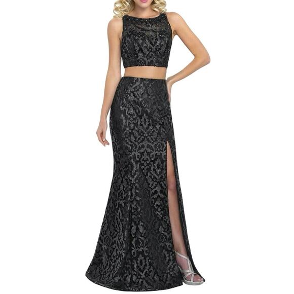 EUC - Blush Prom by Alexis Two Piece Embellished Gown - Picture 6 of 8